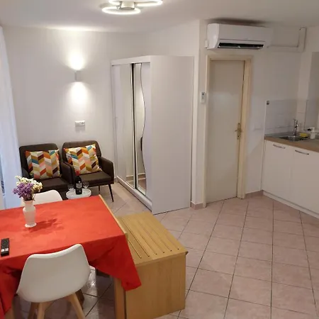 شقة Don Dolfino - Hisa Dolfinova Vrata *