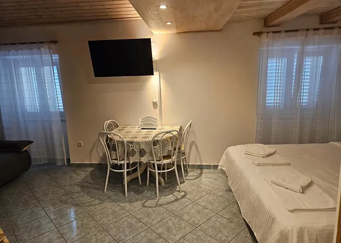 公寓 Don Dolfino - Hisa Dolfinova Vrata *